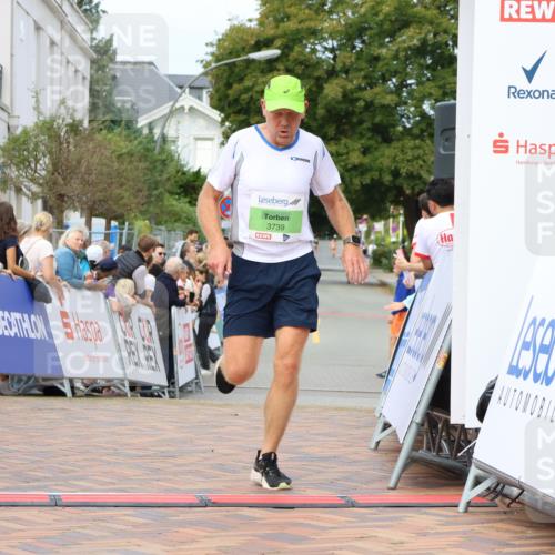 31.08.2025 - 21. Blankeneser Heldenlauf Strokosch-Dieckow http://msf.ph/oto/8658090 31.08.2025 10:52:28 Ziel 3739, 3400 meine-sportfotos.de