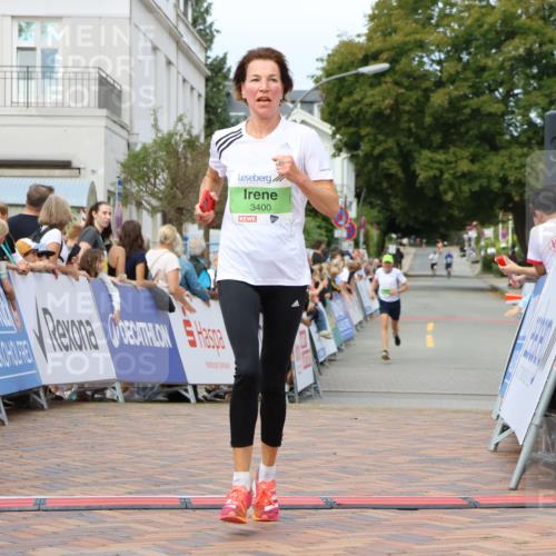 31.08.2025 - 21. Blankeneser Heldenlauf Strokosch-Dieckow http://msf.ph/oto/8658116 31.08.2025 10:52:21 Ziel 3400 meine-sportfotos.de