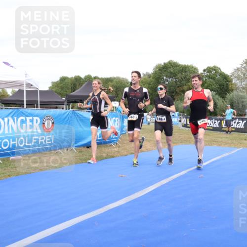31.08.2025 - Elbe Triathlon Hamburg Strokosch-Dieckow http://msf.ph/oto/8658141 31.08.2025 16:01:47 Ziel  meine-sportfotos.de