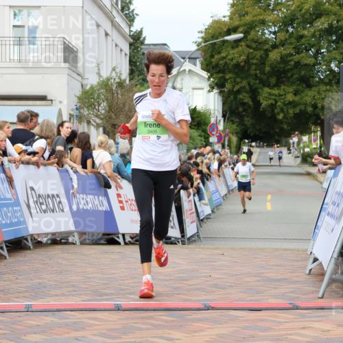 31.08.2025 - 21. Blankeneser Heldenlauf Strokosch-Dieckow http://msf.ph/oto/8658148 31.08.2025 10:52:20 Ziel 3400 meine-sportfotos.de
