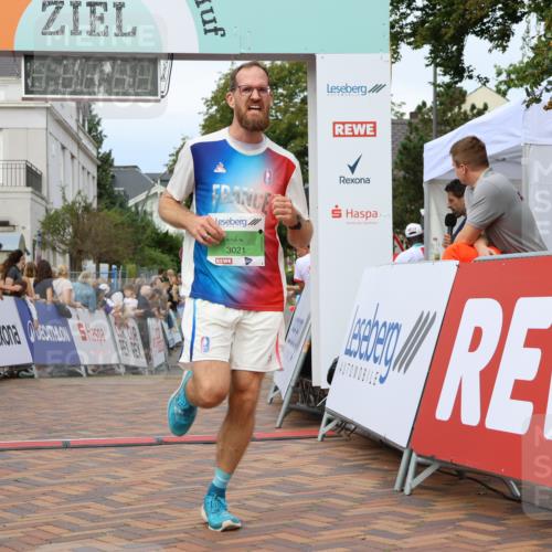 31.08.2025 - 21. Blankeneser Heldenlauf Strokosch-Dieckow http://msf.ph/oto/8658224 31.08.2025 10:51:45 Ziel 3627, 3021 meine-sportfotos.de