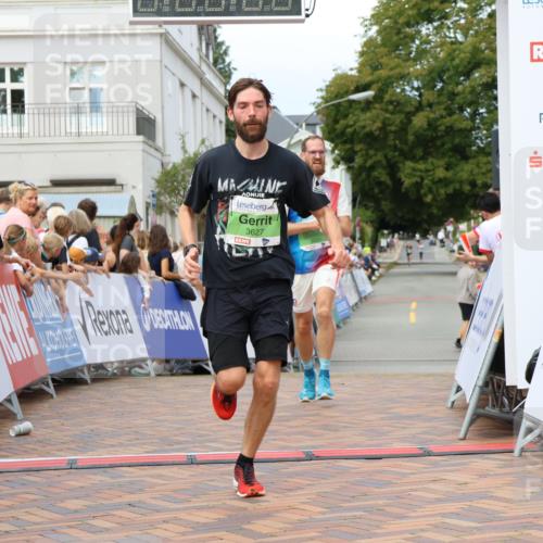 31.08.2025 - 21. Blankeneser Heldenlauf Strokosch-Dieckow http://msf.ph/oto/8658256 31.08.2025 10:51:43 Ziel 3627, 3021 meine-sportfotos.de