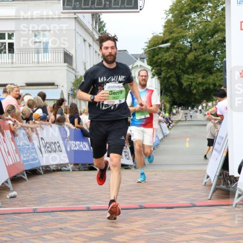 31.08.2025 - 21. Blankeneser Heldenlauf Strokosch-Dieckow http://msf.ph/oto/8658264 31.08.2025 10:51:43 Ziel 3627, 3021 meine-sportfotos.de
