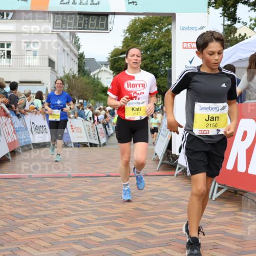31.08.2025 - 21. Blankeneser Heldenlauf Strokosch-Dieckow http://msf.ph/oto/8658265 31.08.2025 10:27:12 Ziel 1101, 2111, 2150, 2236, 2205, 2521, 2517, 2413 meine-sportfotos.de