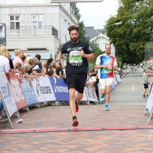 31.08.2025 - 21. Blankeneser Heldenlauf Strokosch-Dieckow http://msf.ph/oto/8658283 31.08.2025 10:51:43 Ziel 3627, 3021 meine-sportfotos.de