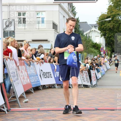 31.08.2025 - 21. Blankeneser Heldenlauf Strokosch-Dieckow http://msf.ph/oto/8658298 31.08.2025 10:51:35 Ziel 2187, 3580, 3030 meine-sportfotos.de