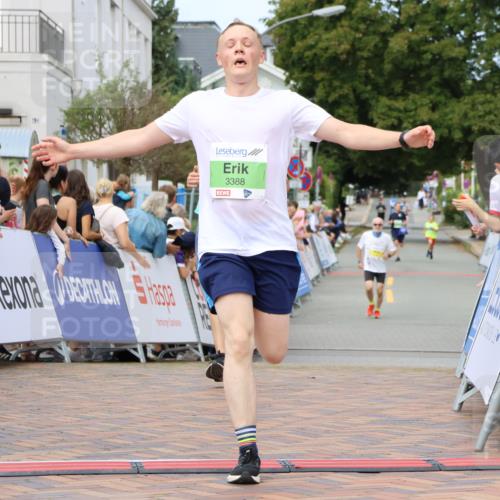 31.08.2025 - 21. Blankeneser Heldenlauf Strokosch-Dieckow http://msf.ph/oto/8658418 31.08.2025 10:51:18 Ziel 3388, 3292 meine-sportfotos.de