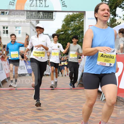 31.08.2025 - 21. Blankeneser Heldenlauf Strokosch-Dieckow http://msf.ph/oto/8658585 31.08.2025 10:34:46 Ziel 2524, 2244, 2021, 2424, 2668, 2669, 2667, 2298, 2438, 2439, 2349, 2441, 2442, 2350, 2048 meine-sportfotos.de