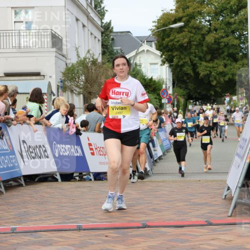 31.08.2025 - 21. Blankeneser Heldenlauf Strokosch-Dieckow http://msf.ph/oto/8658586 31.08.2025 10:26:30 Ziel 2254, 2497, 2688 meine-sportfotos.de
