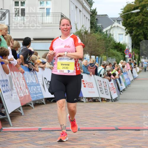 31.08.2025 - 21. Blankeneser Heldenlauf Strokosch-Dieckow http://msf.ph/oto/8658772 31.08.2025 10:34:12 Ziel 2724, 2630, 2171 meine-sportfotos.de