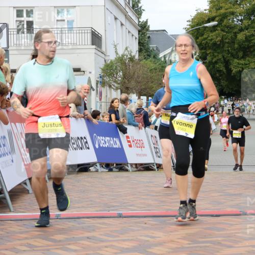 31.08.2025 - 21. Blankeneser Heldenlauf Strokosch-Dieckow http://msf.ph/oto/8658809 31.08.2025 10:34:02 Ziel 2378, 2563, 2120 meine-sportfotos.de
