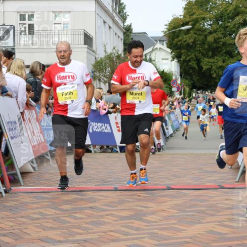 31.08.2025 - 21. Blankeneser Heldenlauf Strokosch-Dieckow http://msf.ph/oto/8658880 31.08.2025 10:25:27 Ziel 2541, 2636, 2363, 2367, 2505, 2504 meine-sportfotos.de