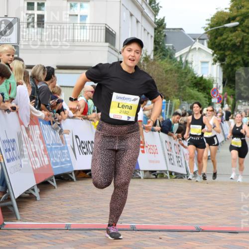 31.08.2025 - 21. Blankeneser Heldenlauf Strokosch-Dieckow http://msf.ph/oto/8659022 31.08.2025 10:32:22 Ziel 2131, 2182, 2627, 2721 meine-sportfotos.de
