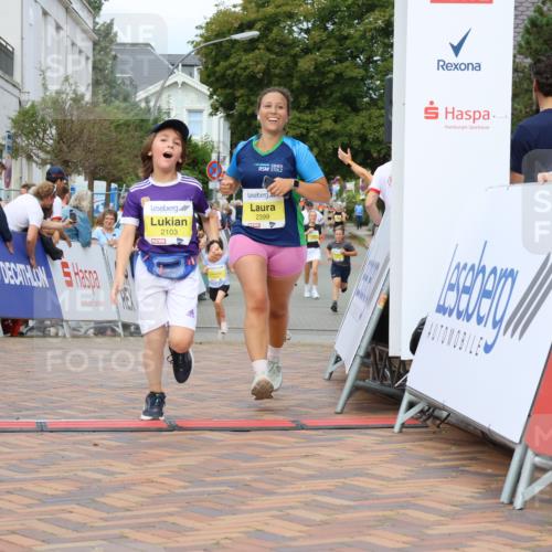 31.08.2025 - 21. Blankeneser Heldenlauf Strokosch-Dieckow http://msf.ph/oto/8659185 31.08.2025 10:31:17 Ziel 2437, 2324, 2551, 2121, 2307, 2649, 2647, 2399, 2103 meine-sportfotos.de