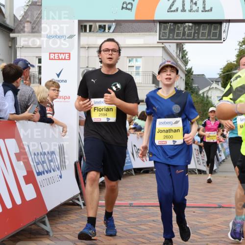31.08.2025 - 21. Blankeneser Heldenlauf Strokosch-Dieckow http://msf.ph/oto/8659258 31.08.2025 10:30:56 Ziel 2594, 2376, 2209, 2136, 2168, 2600, 2206, 2309, 2310 meine-sportfotos.de