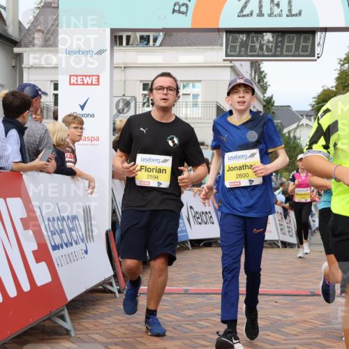 31.08.2025 - 21. Blankeneser Heldenlauf Strokosch-Dieckow http://msf.ph/oto/8659263 31.08.2025 10:30:56 Ziel 2594, 2376, 2209, 2136, 2168, 2600, 2206, 2309, 2310 meine-sportfotos.de