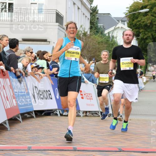 31.08.2025 - 21. Blankeneser Heldenlauf Strokosch-Dieckow http://msf.ph/oto/8659630 31.08.2025 10:29:08 Ziel 2246, 2035, 2457, 2212, 2230, 2391, 2091, 2089 meine-sportfotos.de