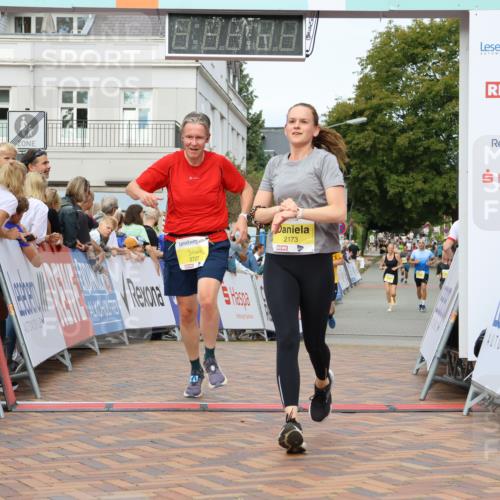 31.08.2025 - 21. Blankeneser Heldenlauf Strokosch-Dieckow http://msf.ph/oto/8659769 31.08.2025 10:28:33 Ziel 2249, 2173, 2727, 2351 meine-sportfotos.de