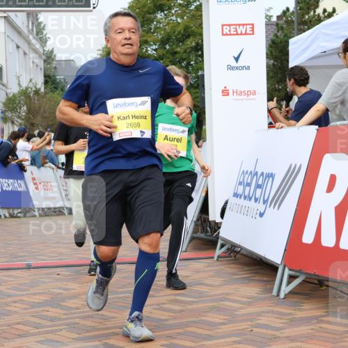 31.08.2025 - 21. Blankeneser Heldenlauf Strokosch-Dieckow http://msf.ph/oto/8659890 31.08.2025 10:28:03 Ziel 2112, 2068, 2067, 2741, 2343, 2659, 2261 meine-sportfotos.de