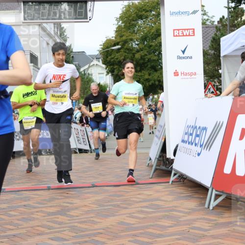 31.08.2025 - 21. Blankeneser Heldenlauf Strokosch-Dieckow http://msf.ph/oto/8660033 31.08.2025 10:27:16 Ziel 2111, 2150, 2236, 2205, 2517, 2204, 2413, 2559 meine-sportfotos.de