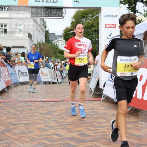 31.08.2025 - 21. Blankeneser Heldenlauf Strokosch-Dieckow http://msf.ph/oto/8660049 31.08.2025 10:27:12 Ziel 1101, 2111, 2150, 2236, 2205, 2521, 2517, 2413 meine-sportfotos.de