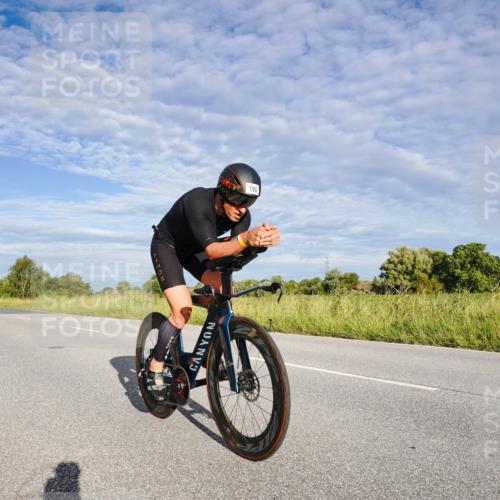 31.08.2025 - Elbe Triathlon Hamburg Michael Burmester http://msf.ph/oto/8660502 31.08.2025 08:38:39 Radfahren 190 meine-sportfotos.de