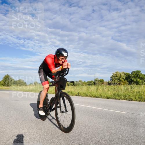 31.08.2025 - Elbe Triathlon Hamburg Michael Burmester http://msf.ph/oto/8660506 31.08.2025 08:39:21 Radfahren 191, 200, 209, 232, 238 meine-sportfotos.de