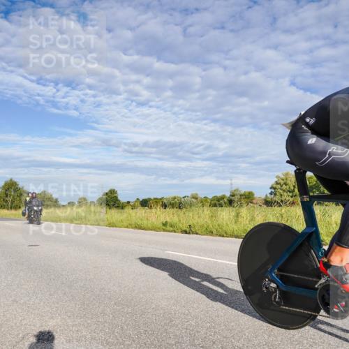 31.08.2025 - Elbe Triathlon Hamburg Michael Burmester http://msf.ph/oto/8660531 31.08.2025 08:40:47 Radfahren 219, 230 meine-sportfotos.de