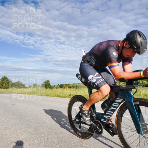 31.08.2025 - Elbe Triathlon Hamburg Michael Burmester http://msf.ph/oto/8660539 31.08.2025 08:41:20 Radfahren 169, 171 meine-sportfotos.de