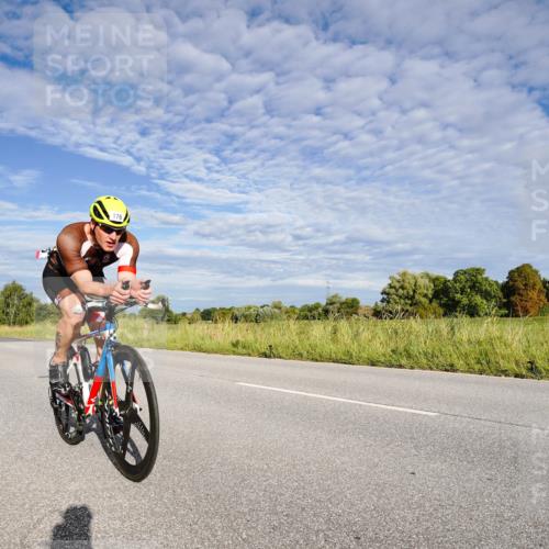 31.08.2025 - Elbe Triathlon Hamburg Michael Burmester http://msf.ph/oto/8660606 31.08.2025 08:47:05 Radfahren 176 meine-sportfotos.de