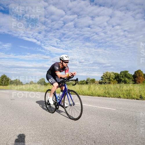 31.08.2025 - Elbe Triathlon Hamburg Michael Burmester http://msf.ph/oto/8660622 31.08.2025 08:48:14 Radfahren 170, 213, 224 meine-sportfotos.de