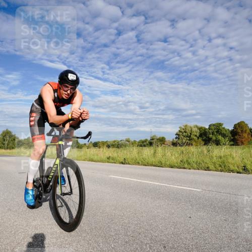 31.08.2025 - Elbe Triathlon Hamburg Michael Burmester http://msf.ph/oto/8660645 31.08.2025 08:49:31 Radfahren 210, 312 meine-sportfotos.de