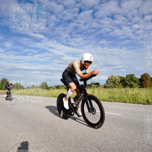 31.08.2025 - Elbe Triathlon Hamburg Michael Burmester http://msf.ph/oto/8660673 31.08.2025 08:51:44 Radfahren 200, 209, 232, 238, 332 meine-sportfotos.de