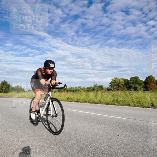 31.08.2025 - Elbe Triathlon Hamburg Michael Burmester http://msf.ph/oto/8660706 31.08.2025 08:53:13 Radfahren 172, 276 meine-sportfotos.de