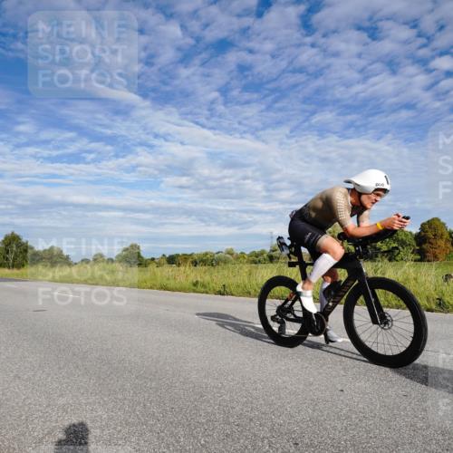 31.08.2025 - Elbe Triathlon Hamburg Michael Burmester http://msf.ph/oto/8660721 31.08.2025 08:53:30 Radfahren 189, 196, 219, 225, 272, 314, 340, 344, 381 meine-sportfotos.de