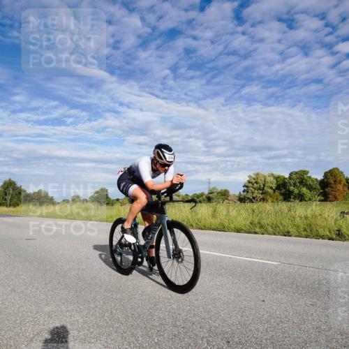 31.08.2025 - Elbe Triathlon Hamburg Michael Burmester http://msf.ph/oto/8660730 31.08.2025 08:53:40 Radfahren 242, 270, 283 meine-sportfotos.de