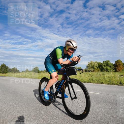 31.08.2025 - Elbe Triathlon Hamburg Michael Burmester http://msf.ph/oto/8660735 31.08.2025 08:53:43 Radfahren 242, 252, 270, 283, 342 meine-sportfotos.de