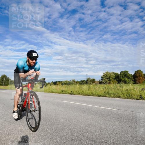 31.08.2025 - Elbe Triathlon Hamburg Michael Burmester http://msf.ph/oto/8660751 31.08.2025 08:54:17 Radfahren 208, 211, 257, 375 meine-sportfotos.de