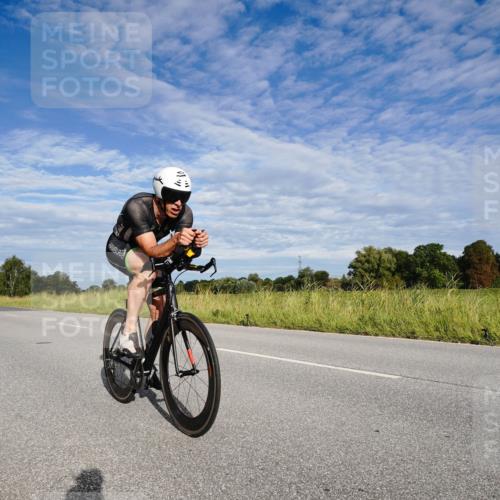 31.08.2025 - Elbe Triathlon Hamburg Michael Burmester http://msf.ph/oto/8660803 31.08.2025 08:56:02 Radfahren 166, 313 meine-sportfotos.de