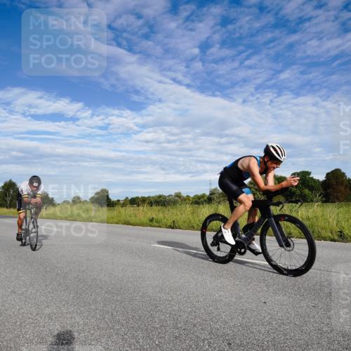 31.08.2025 - Elbe Triathlon Hamburg Michael Burmester http://msf.ph/oto/8660851 31.08.2025 08:57:16 Radfahren 185, 193, 246, 309, 348 meine-sportfotos.de