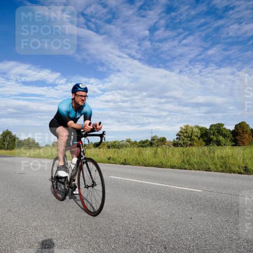 31.08.2025 - Elbe Triathlon Hamburg Michael Burmester http://msf.ph/oto/8660876 31.08.2025 08:58:02 Radfahren 256, 269, 281, 301, 384 meine-sportfotos.de