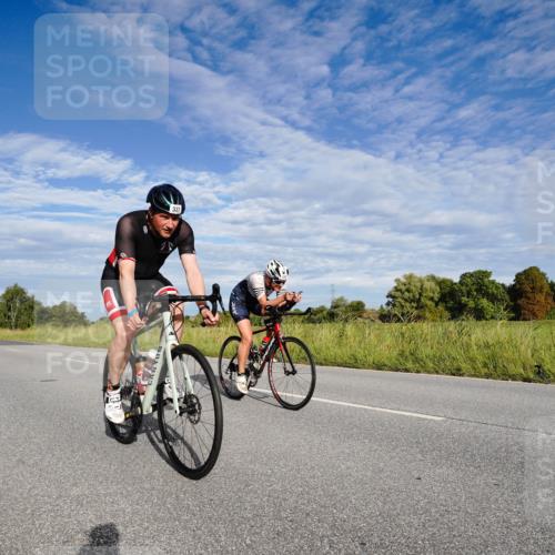 31.08.2025 - Elbe Triathlon Hamburg Michael Burmester http://msf.ph/oto/8660887 31.08.2025 08:58:11 Radfahren 212, 269, 281, 291, 292, 305, 337, 347, 351, 366 meine-sportfotos.de