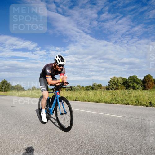 31.08.2025 - Elbe Triathlon Hamburg Michael Burmester http://msf.ph/oto/8660944 31.08.2025 08:59:19 Radfahren 174, 175, 216, 233, 357 meine-sportfotos.de