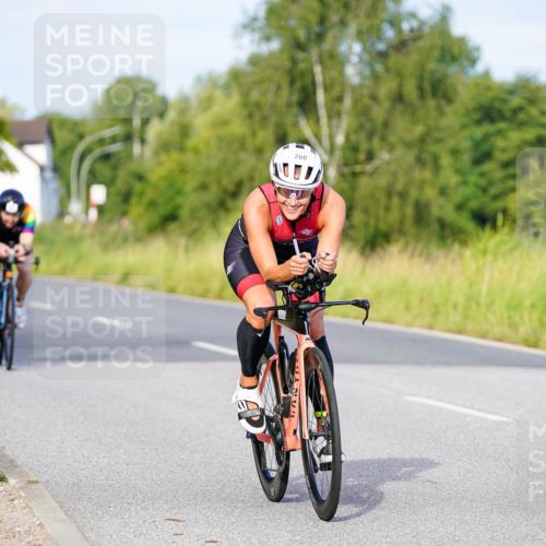 31.08.2025 - Elbe Triathlon Hamburg Michael Burmester http://msf.ph/oto/8660955 31.08.2025 08:56:35 Radfahren 181, 260, 373 meine-sportfotos.de