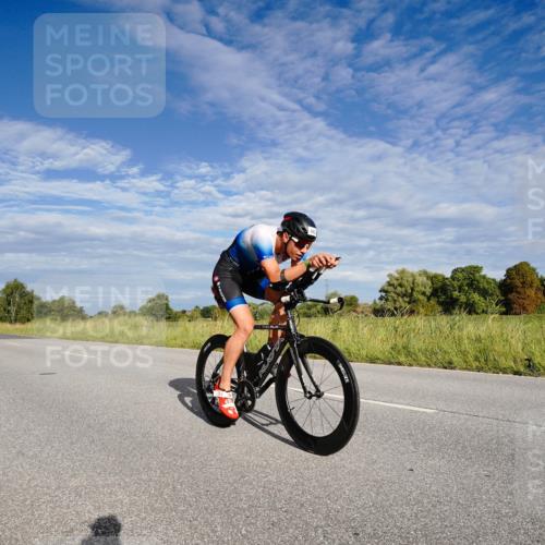 31.08.2025 - Elbe Triathlon Hamburg Michael Burmester http://msf.ph/oto/8660985 31.08.2025 08:59:54 Radfahren 192, 197, 443 meine-sportfotos.de