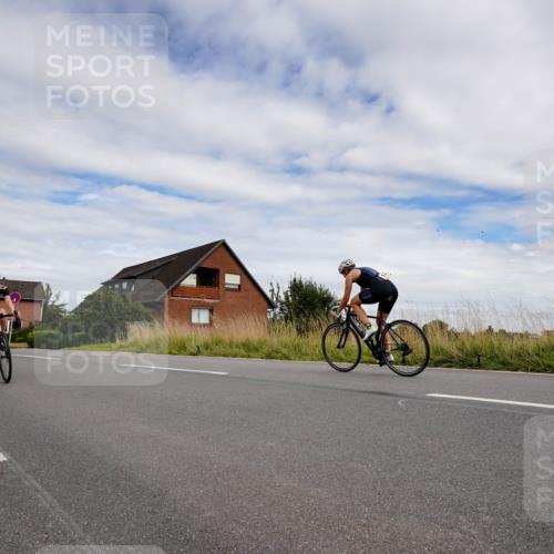 31.08.2025 - Elbe Triathlon Hamburg Michael Burmester http://msf.ph/oto/8660988 31.08.2025 15:49:43 Radfahren  meine-sportfotos.de