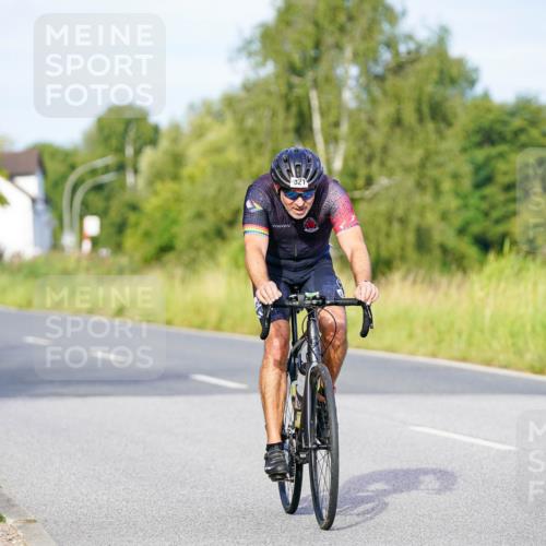 31.08.2025 - Elbe Triathlon Hamburg Michael Burmester http://msf.ph/oto/8660996 31.08.2025 08:56:49 Radfahren 195, 286, 320, 321, 334 meine-sportfotos.de