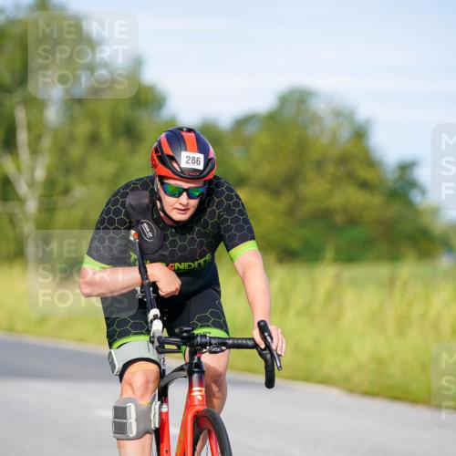 31.08.2025 - Elbe Triathlon Hamburg Michael Burmester http://msf.ph/oto/8661009 31.08.2025 08:56:54 Radfahren 195, 286, 320 meine-sportfotos.de