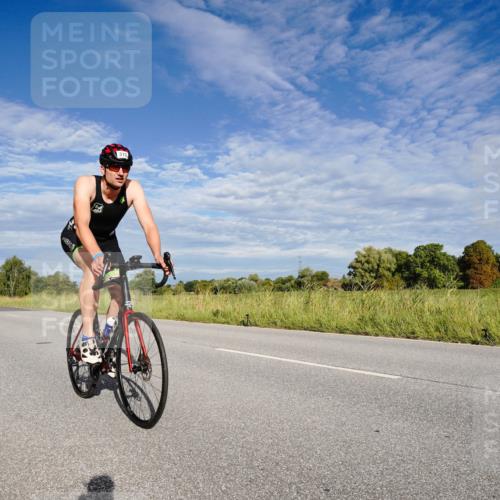 31.08.2025 - Elbe Triathlon Hamburg Michael Burmester http://msf.ph/oto/8661037 31.08.2025 09:01:21 Radfahren 294, 315, 345, 365 meine-sportfotos.de
