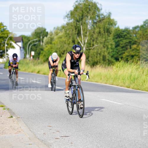31.08.2025 - Elbe Triathlon Hamburg Michael Burmester http://msf.ph/oto/8661050 31.08.2025 08:57:14 Radfahren 185, 246, 298, 309, 348 meine-sportfotos.de